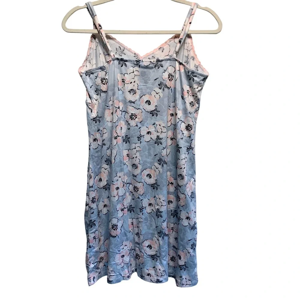 Rene‎ Rofe Cottagecore Coquette Floral Nightgown Large Lace Trim Chemise Dainty